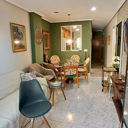 Milada En Apartment
