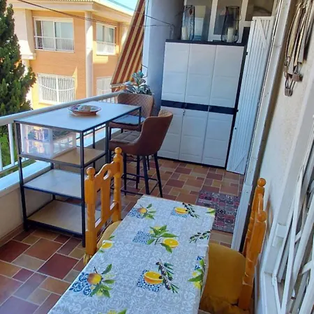 Milada En * Santa Pola